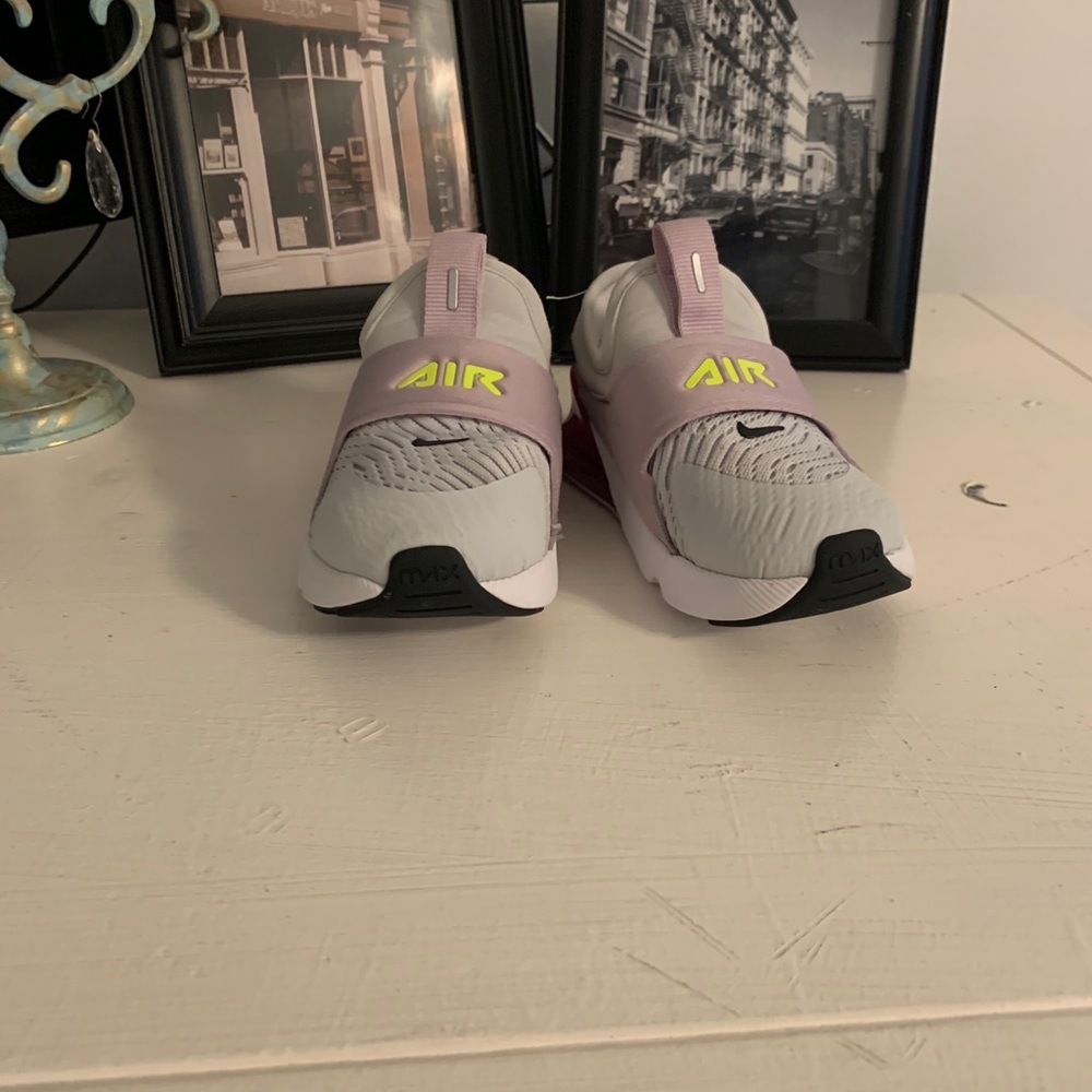 Nike Kids' Grade School Air Max 270 Extreme